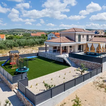 A Lauda Vrana (Zadar)